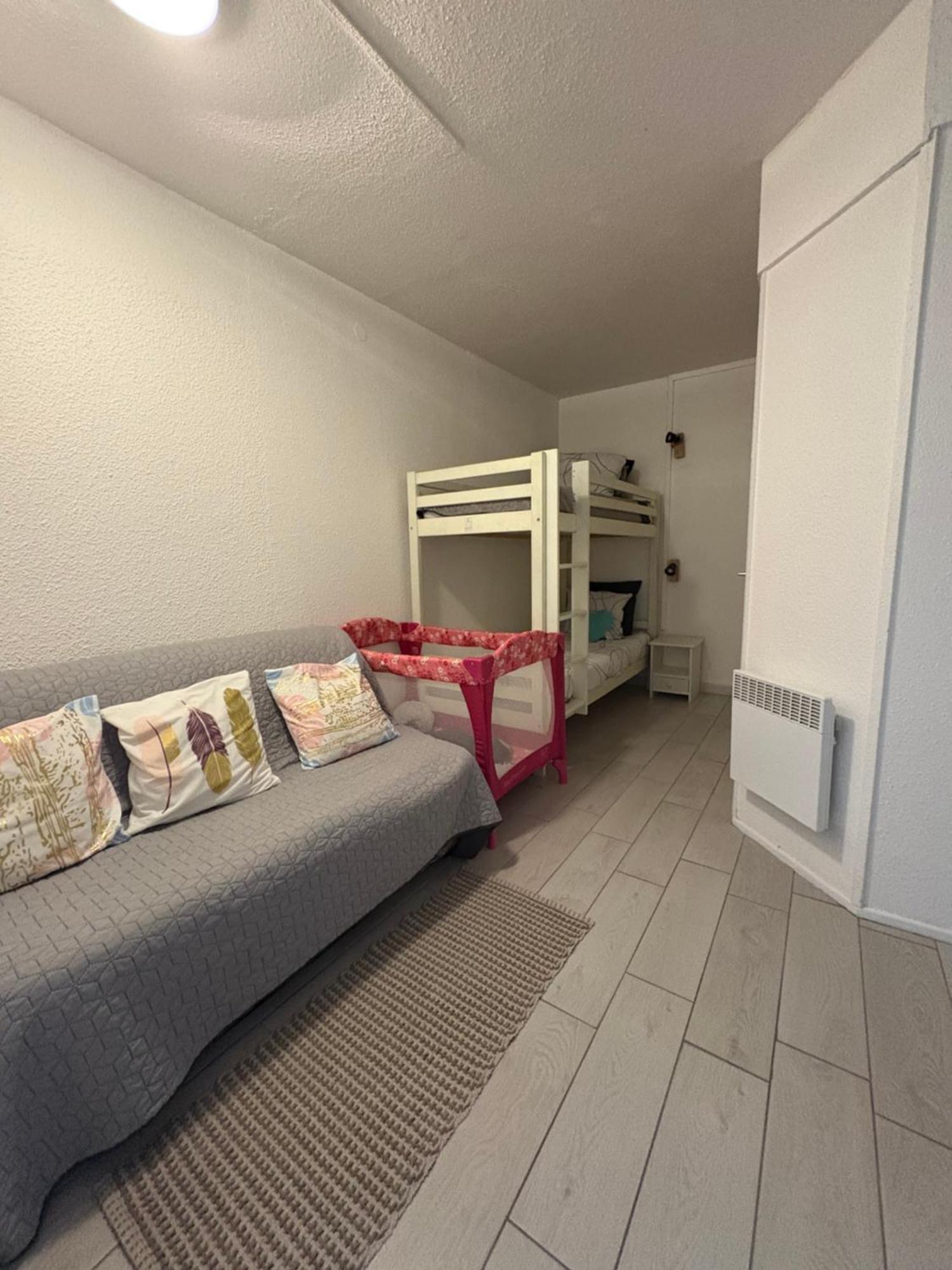 Saint Cyprien Golf View 2 Bedrooms Apartment , 900 M From The Beach Exterior photo